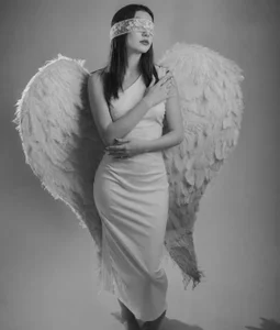 Nai-velvel A little angel 🌸🫶🏻 Pic 3