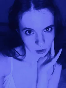 Public de KiraVelora Foto