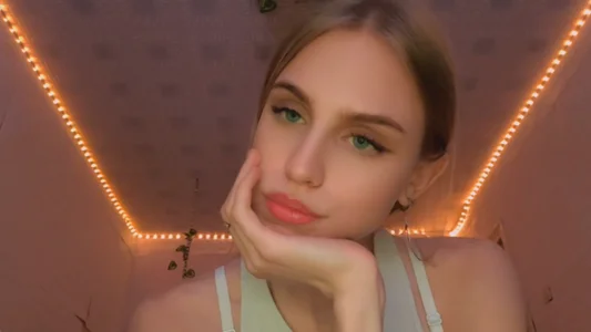 Me again :D de EveCoutch  Imagens