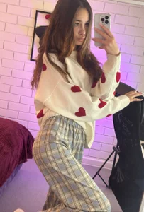 Zdjęcia UliaNeer cutie in a sweater: 