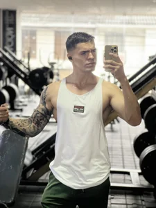 Alpha/gym de ALPHA_DOMINUS_  4 Imagens