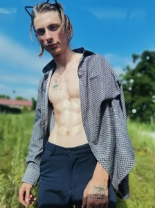 mi_chyort Set 1 Foto 3