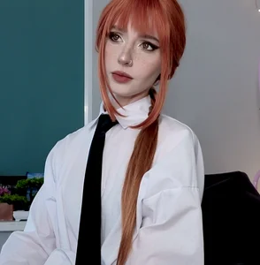 sweetuniporn Makima Pic 2