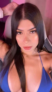 JanyLunaa Your blue angel Pic