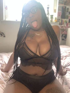 brookedd Public Fotka 3