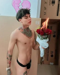 Look o.0 de Xavier_Blake  2 photos