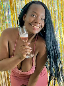 lanna_bx a preview of my fun Christmas photos💖🎅🎄 Immagine 