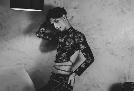 dean_scott Black and White Pic 7