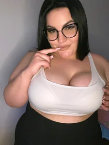 DaisiyWalker a little bit of me Pic 2