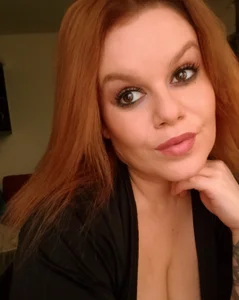 Maryquenn Public Pic 6