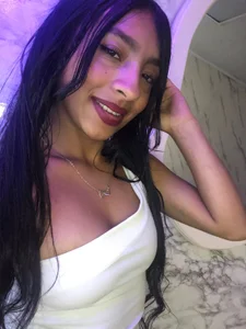 Adarasuri_v Public Pic 5