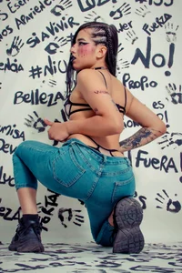 aliice_walker_ Feminine power Pic 7