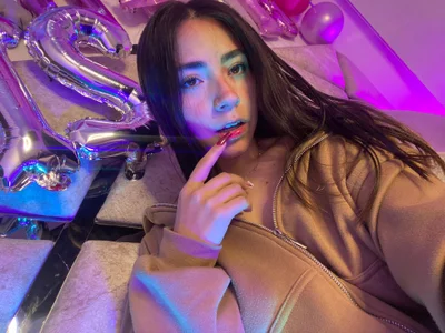 Melody_04 You like me? 🥹 Foto 5