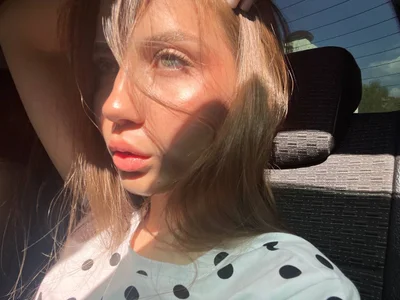 Zdjęcia Aurora_Glow21 Selfie: 