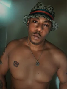 Girthbrooks49@xh Public Foto