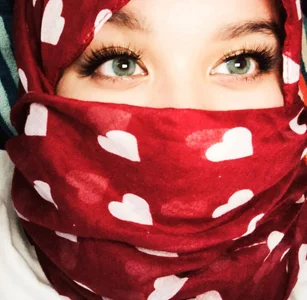 Scarlettebelle Public รูป 