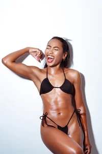 Soleyma_ WILD FIT BABE 🖤🔥 Pic 3