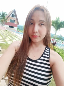 ur_ladyboy_fantasy Public Pic 8