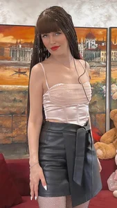 Cutie_orgasmIn a black leather skirt图片 8