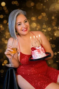 sexysubMila It's my birthday!! 🥳🎂🎁 Pic 5