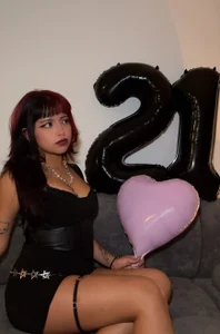 happy 21 years de Melody_Ghot  5 Imagens