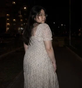 LindaFletcher A beautiful dress? Bilde