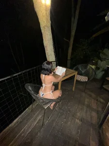 heidy_bloom kullanıcısının Readings Under the Open Sky albümü -  fotoğraf