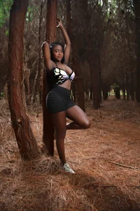 GianinaLewis very natural ♥ Pic 4