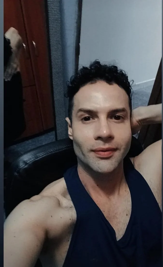 Трендове зображення  7029 Gael_Saint