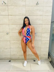 vicky_rachell 4 july Immagine 