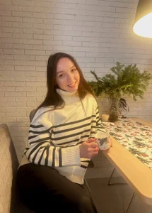 LeonaBelhumeur Cheers to the New Year! Pic 4