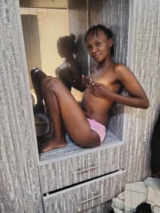 dirty_analia Public Billede 5