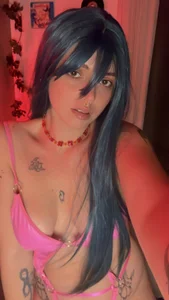lunnna- Public Pic 2