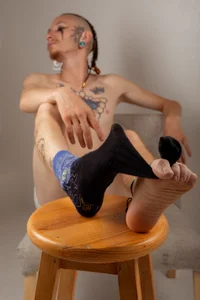 MrShaggy: My Warm Feet ( фото)