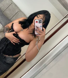 janetteJones_ The lady in black Pic 5