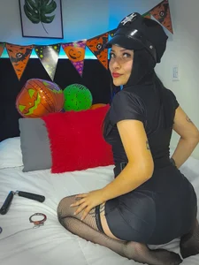 The law arrived de samantha8s Fotos