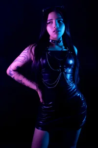 aliice_walker_ Colored lights Pic 3