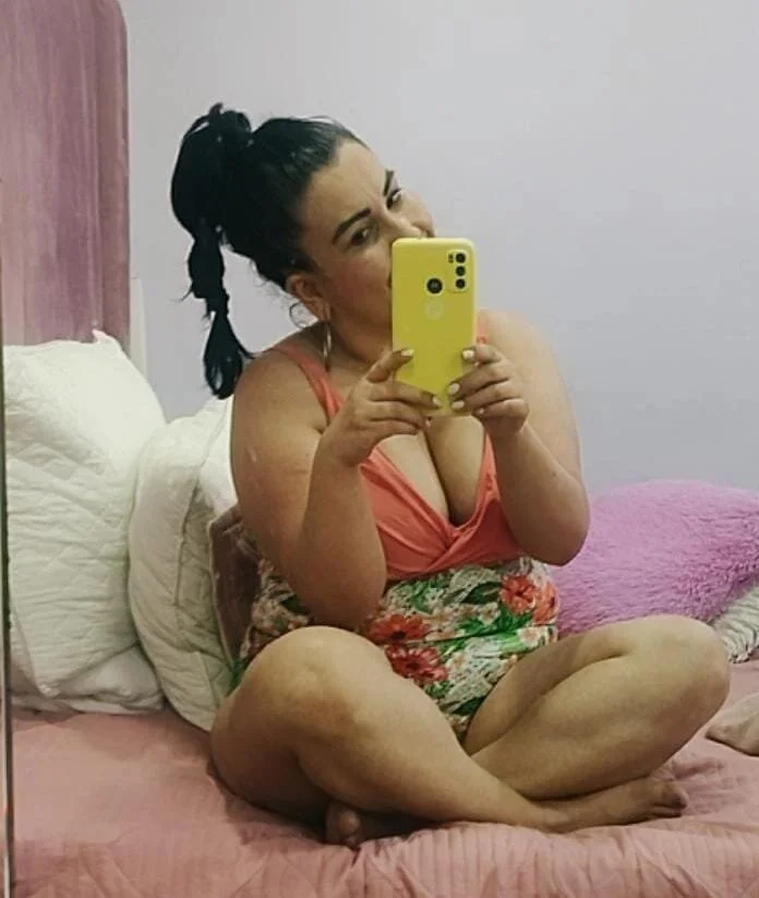 Трендове зображення  8652 AriannaAdames