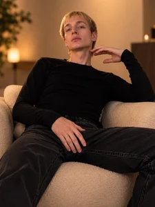 ADRIAN_LUKS 𝐶ℎ𝑎𝑟𝑚𝑖𝑛𝑔✨  2. fénykép