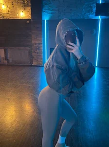 BellaFree's photo