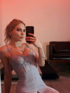 Amelia_Rossy kullanıcısının Public albümü -  3 fotoğraf