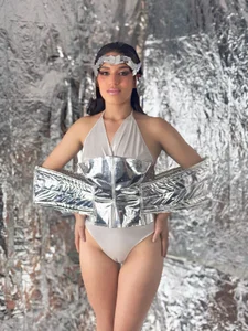 elissa_goddes Silver Girl 🩶🛸 Kuva 9