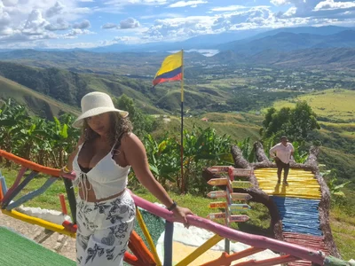 ainaah_ for a walk 🥰 Pic 4