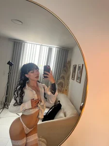 Public od Miss_Meghaan  3 snímek