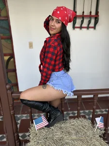 Xiomara_vega 🔥🤠 Ready to light up the celebration 🇺🇸 Pic