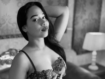 LucieLaceのB&W Latinaの 4枚の写真