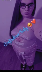 Public de DaddysLiLNaughtyWife Foto