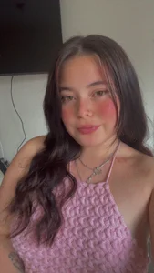 cloe_kiss01 cloe cute ❤️ Foto 2