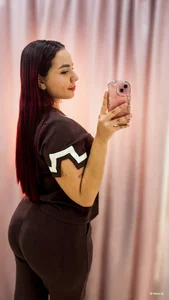 Sexy girl de ScarletWills_  3 photos