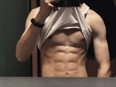 Public de QYBOYS-001 Foto 3